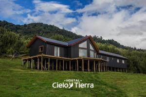 Cielo y Tierra Hostal Refugio de Montaña