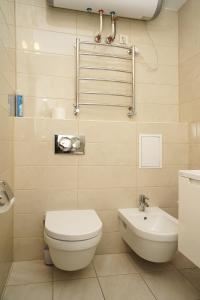 Kyiv apartment on Chornovola 27