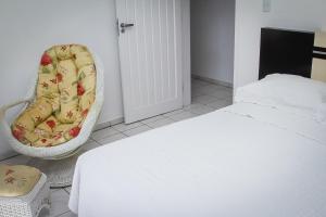 Apto a 70 metros da praia, Piscina, 03 Ar Condicionados, Vaga de Garagem