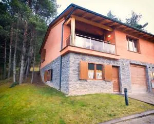 Fantastica casa a la Molina amb jardí en plena natura - Fornells de la Muntanya