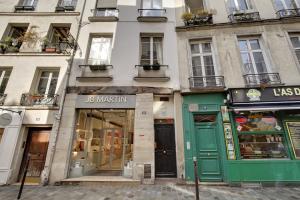 Saint Paul, rue des Rosiers - ID 24