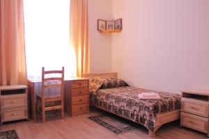 Twin Room with Shared Bathroom room in Troitse-Sergiev Varnitskiy Monastyr