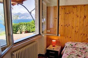 Holiday Mantovani