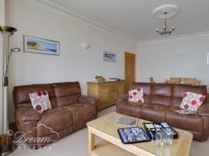 Beach View Apartment 3