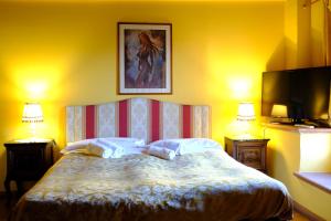 Attic room in Al Tuscany B&B