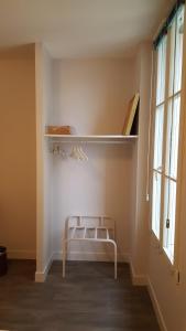 Hotels Hotel Chez Jacqueline : Chambre Supérieure Lit Queen-Size