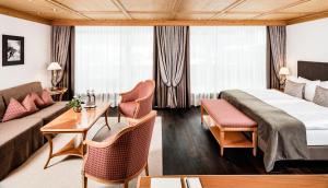 Deluxe Single Room room in Hotel Alpenroyal - The Leading Hotels of the World