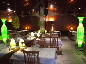 Hotels Hotel & Restaurant Azur : photos des chambres