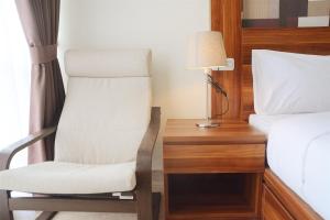 Warm and Best Studio Menteng Park Apartment By Travelio