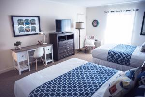 Double Queen Studio with Kitchenette room in Circle Hotel Fairfield