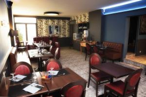 Hotels Cafe de Paris : photos des chambres