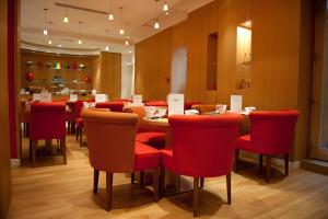 Hotels Westside Arc de Triomphe Hotel : photos des chambres