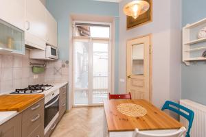 Light and spacious Apartment on Gazova Str