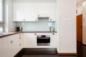 Warsaw Promenada Family Apartment by Renters