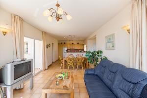 Villas Guzman - Carlos