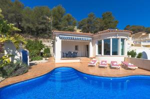 Villas Guzman - Carlos