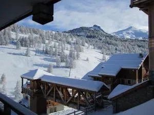 Duplex Familial à Vars, Chalets des Rennes - 圣保罗