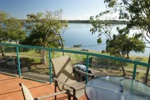 The Esplanade Riverview Holiday Apartments - Mudjimba
