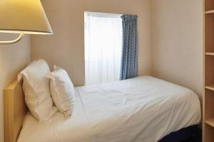 Hotels Hotel Vacances Bleues Villa Caroline : photos des chambres