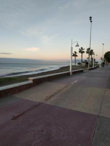 APARTAMENTO JUNTO AL MAR