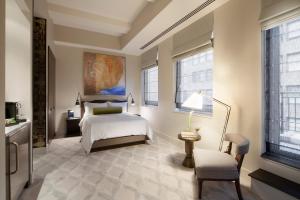 Deluxe King (DLX) room in The Marmara Park Avenue