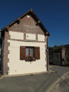 Maisons de vacances Aux 3 nids fleuris : photos des chambres