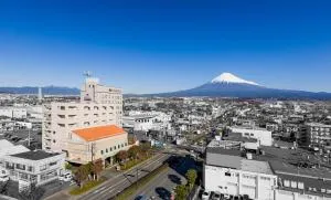 アパホテル富士中央 (APA Hotel Fujichuo)