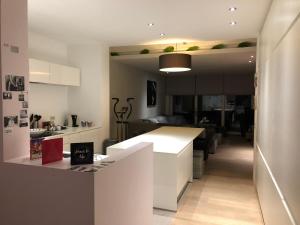 Home Bruges Cosy Comfort Modern Couple Privacy walking distance City center Kitchen Terrace Garden