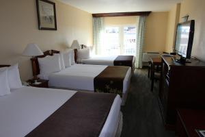 Gold Leaf Hotel of Dewey