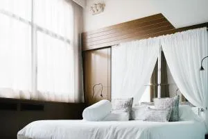 Hotel Museu Llegendes de Girona - 卡姆龙