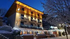 乐斯卡佩德酒店 - 伯伊