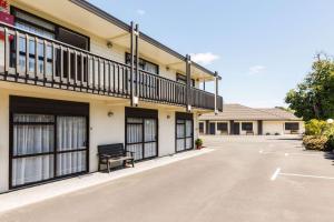 Kauri Court Motel and Apartments