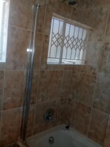 NALEDI LODGE & GUEST HOUSES