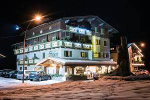 3 gwiazdkowy hotel Hotel Sport Sappada Włochy