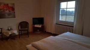 Triple Room with Garden View room in Hotel am Wald - Jessen