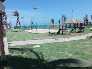 Conforto e Lazer na Frente do Mar ao Lado do Beach Park