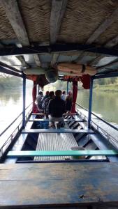 Nhà nghỉ Sơn Lâm - Panorama lake view
