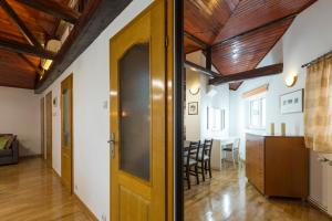 Belgrade Center Apartment V