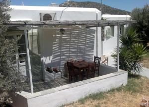 Giannakas Studios Sifnos Greece