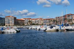 Hotels Hotel Bleu Azur : photos des chambres