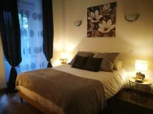 Le Grillon - 蓬托尔松