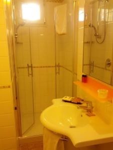 Classic Double or Twin Room