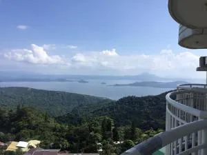 Condo with Free Swimming Pool & Viewing Deck - 锡朗