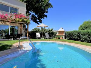 Luxury 3 Bedroom Villa with Private Pool
