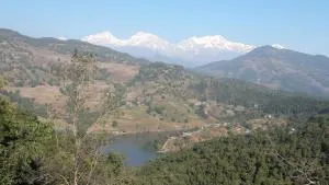 Begnas Coffee House & Hotel - Bagarchhāp