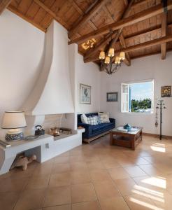 Porto Vecchio Luxury Suites Spetses Greece