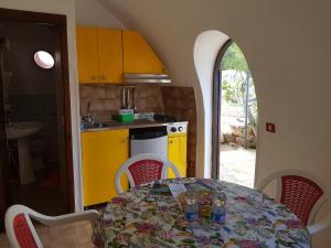 Bungalow room in Camping Villaggio Egad