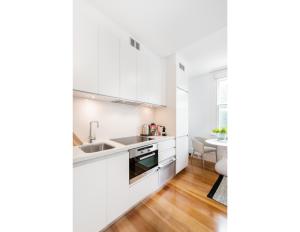 MadeComfy Cosy Studio in Leafy Glebe Estate