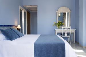 Double or Twin Room with View room in Hotel Plaza Cavana