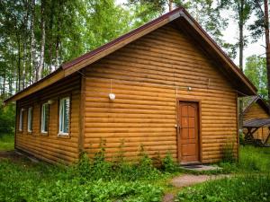 Four-Bedroom House room in Baza otdikha Yunost